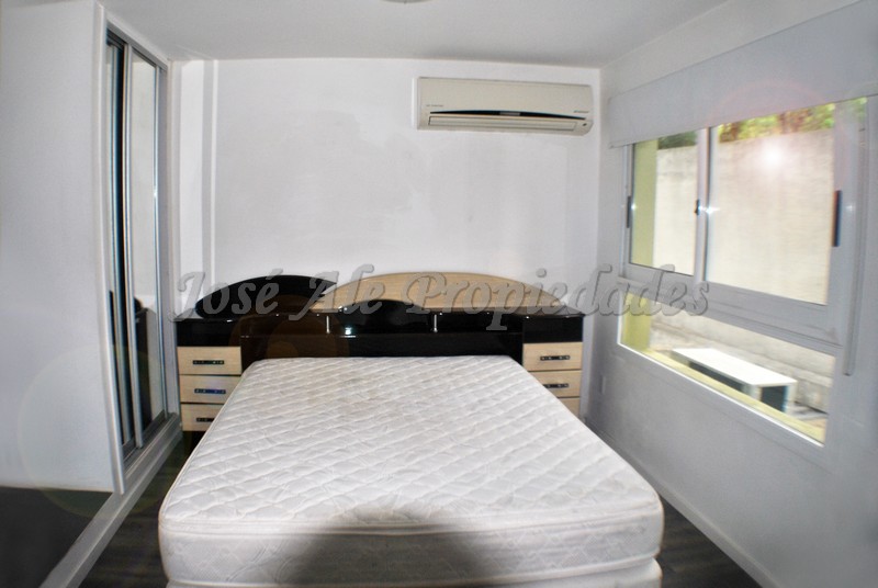 Imagen 5 de EN ALQUILER Lindo departamento (Mono-Ambiente), a solo metros de Rambla Costanera, hermosa zona residencial.