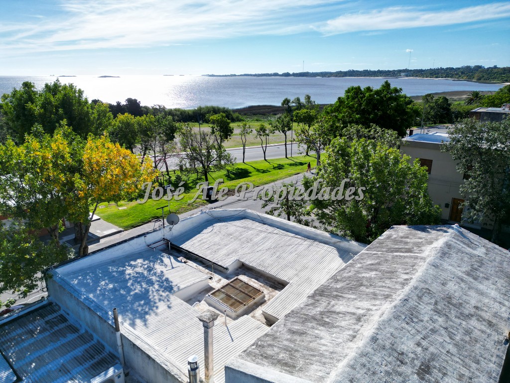 Imagen 10 de Propiedad con vista al Río ubicada en pleno centro de Colonia del Sacramento.