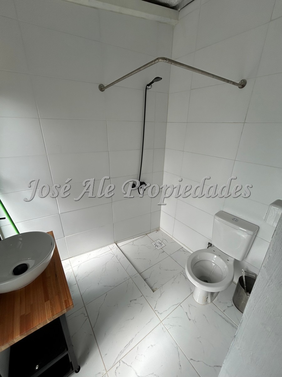 Imagen 7 de Monoambiente amoblado, completamente equipado a estrenar ubicado en el General, Colonia.