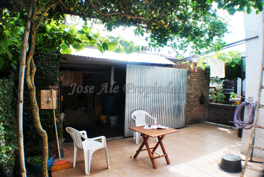 Imagen 10 de Impecable Dúplex ubicado en Complejo Habitacional L16, estratégicamente ubicada a paso de todos los servicios.