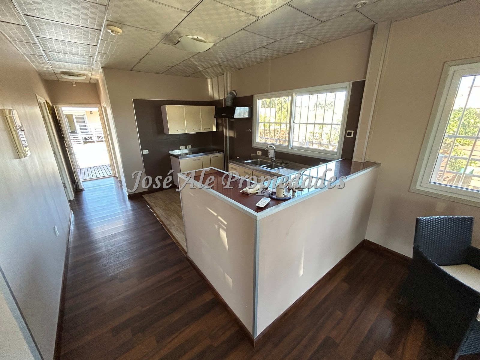 Imagen 3 de Hermosa y moderna propiedad ubicada en fraccionamiento Altos de San Carlos.