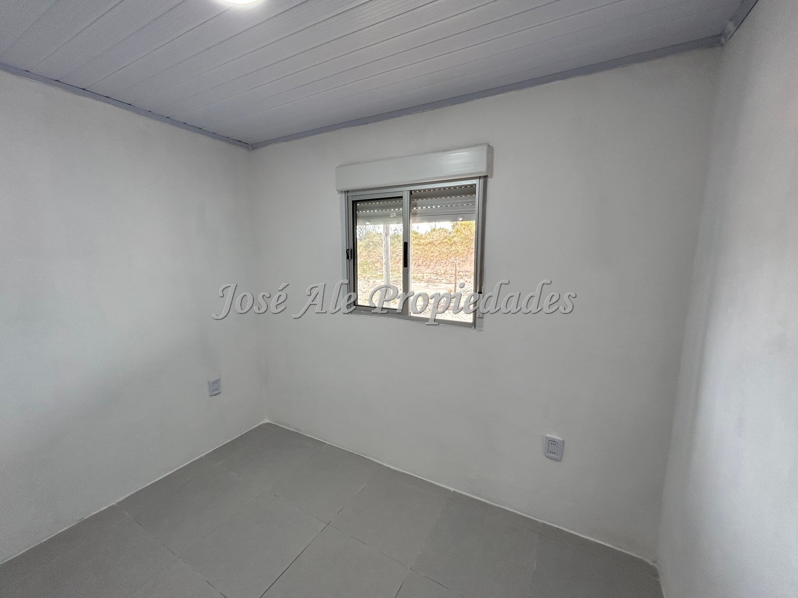 Imagen 4 de Se trata de 2 casas de 2 dormitorio en PH, ubicados en el General, Colonia.